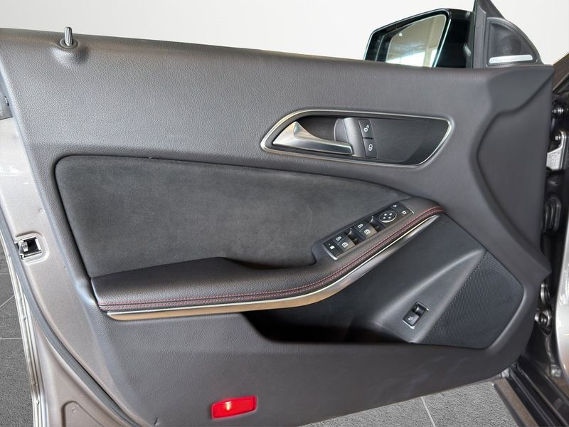 Mercedes CLA220 bild 14