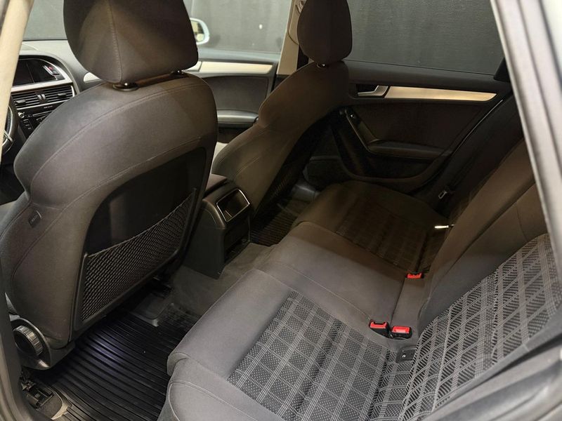 Audi A4 bild 17