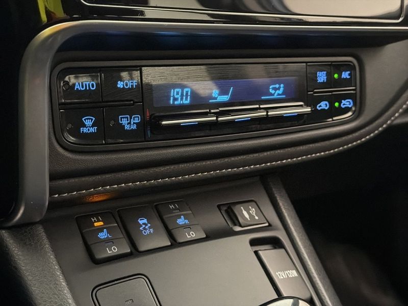 Toyota Auris bild 19