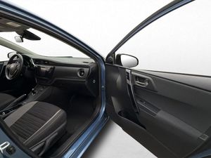 Toyota Auris bild 24