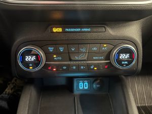 Ford Focus bild 23