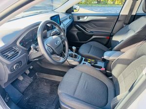 Ford Focus bild 8