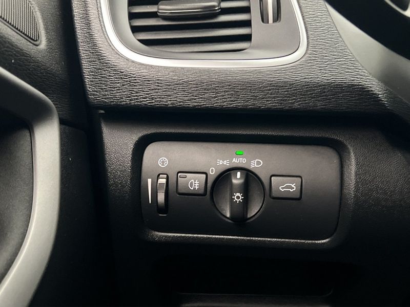 Volvo V40 bild 25