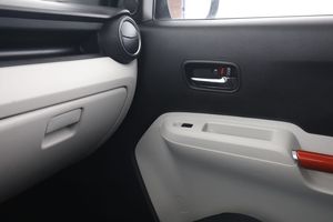 Suzuki Ignis bild 31