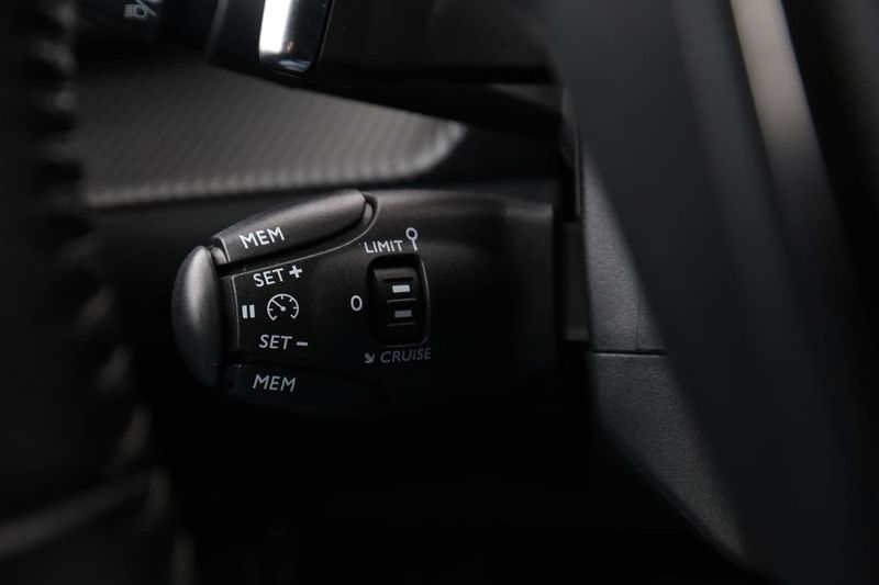 Peugeot 2008 bild 32