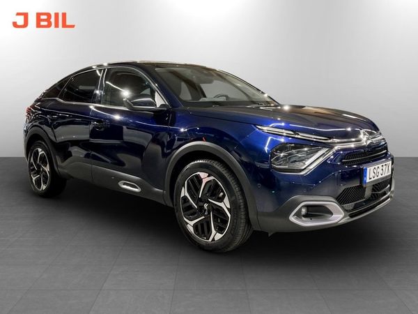 Citroen C4 Shine 1.2 PT 130hk Aut P-SENSORER CARPLAY - 2024