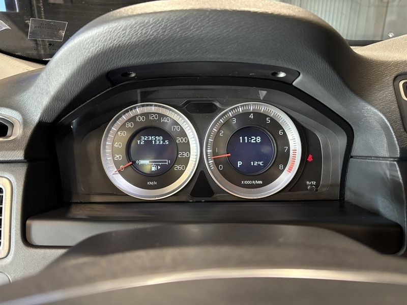 Volvo XC70 bild 9