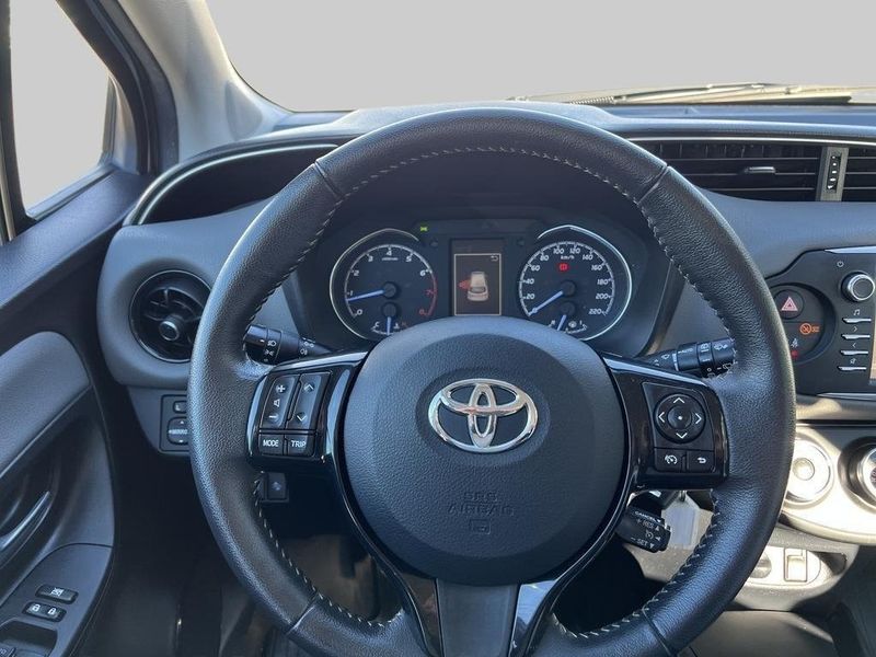 Toyota Yaris bild 10