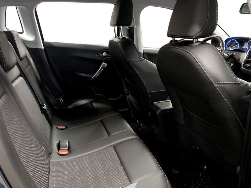 Peugeot 2008 bild 16