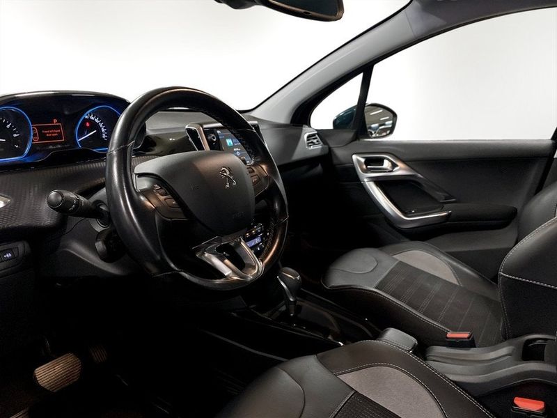 Peugeot 2008 bild 4