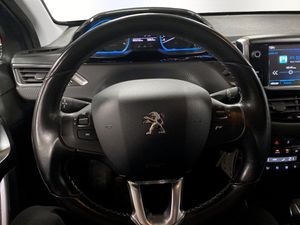 Peugeot 2008 bild 8