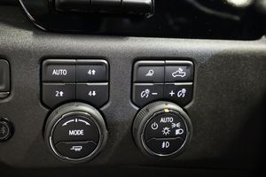Chevrolet Silverado bild 14