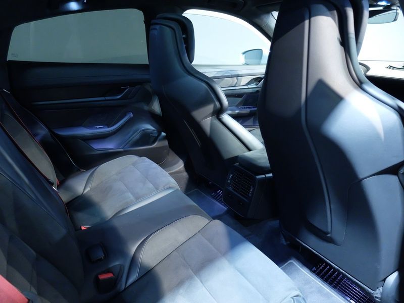 Porsche Taycan bild 9