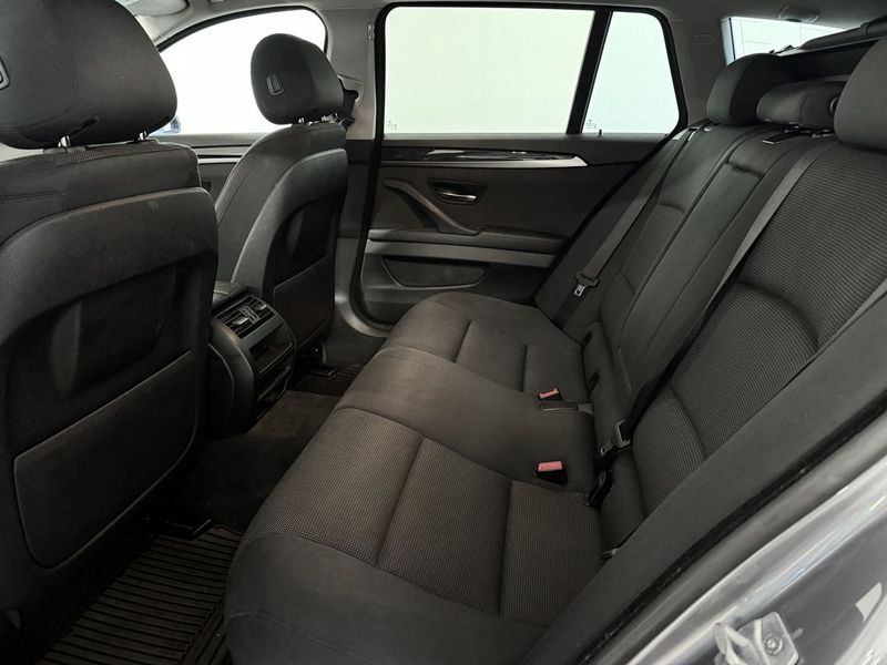BMW 520 bild 11