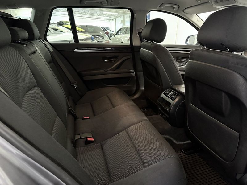 BMW 520 bild 12