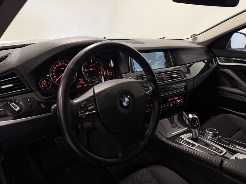 BMW 520 bild 8
