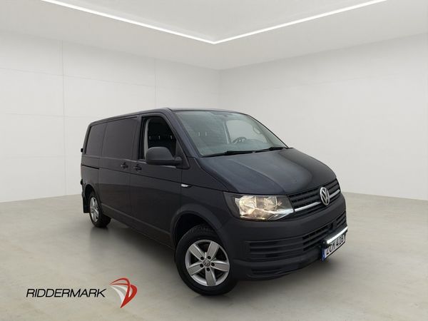 Volkswagen Transporter Värmare Drag PDC V-Inr CarPlay Moms - 2019
