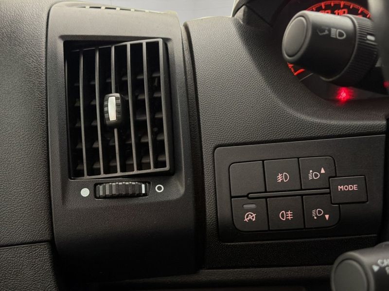 Peugeot Boxer bild 16