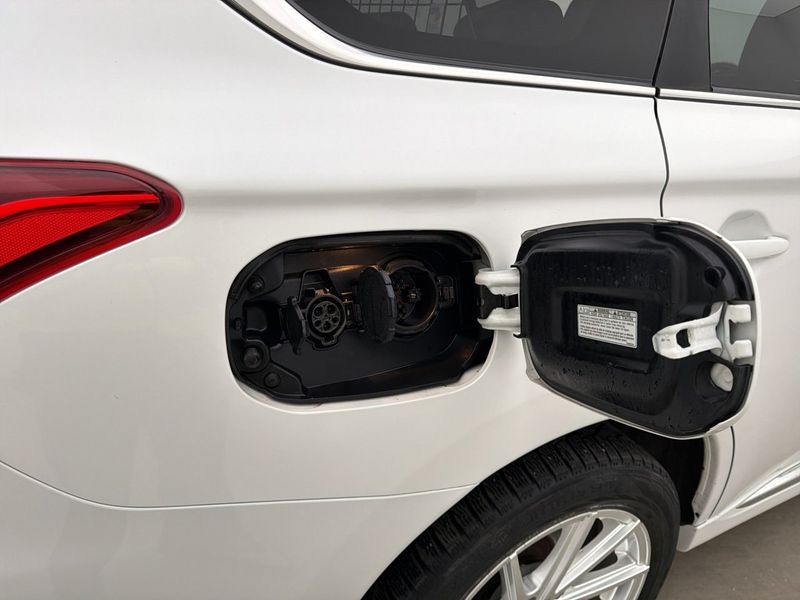 Mitsubishi Outlander bild 33