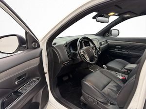 Mitsubishi Outlander bild 9