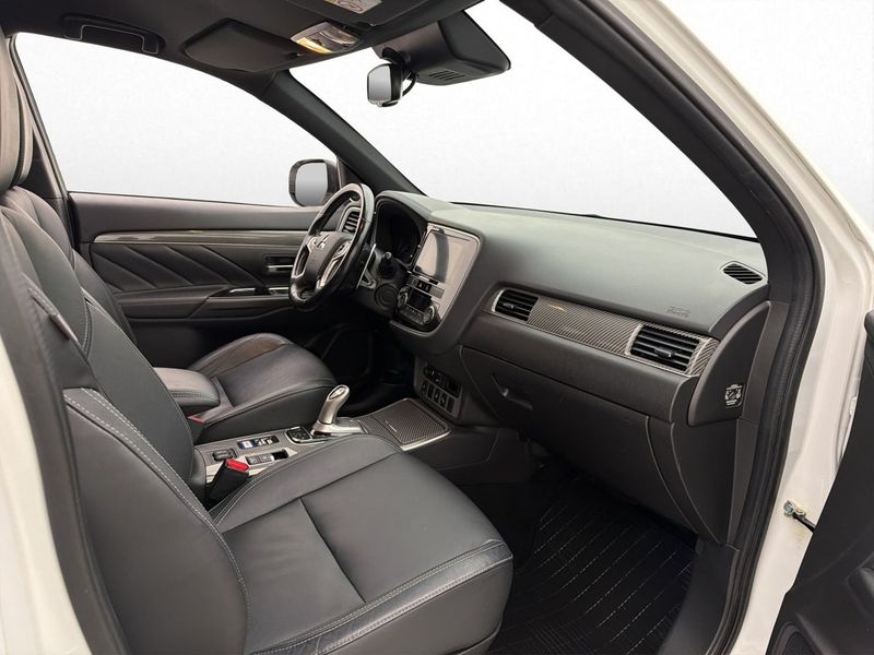 Mitsubishi Outlander bild 28