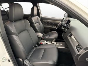 Mitsubishi Outlander bild 27