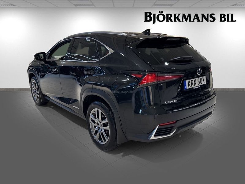 Lexus NX bild 6