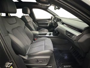 Audi Q8 e-tron bild 18