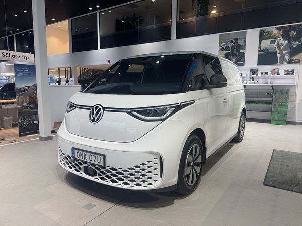 Volkswagen ID. Buzz Cargo / LAGERBIL/ Drag, Värmare, LED - 2027