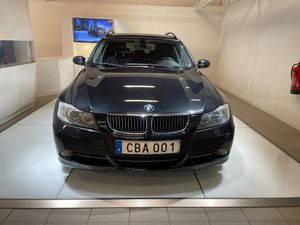 BMW 330 bild 2