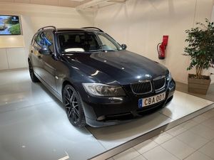BMW 330 bild 1