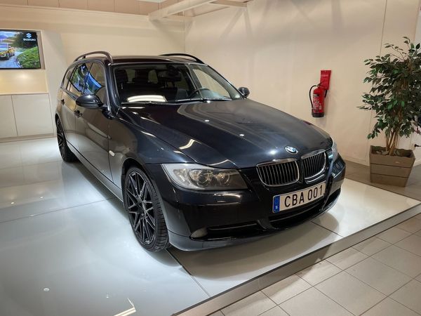 BMW 330 Xi i Touring 258Hk - 2006