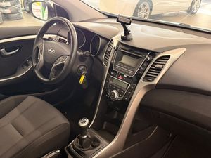 Hyundai i30 bild 9