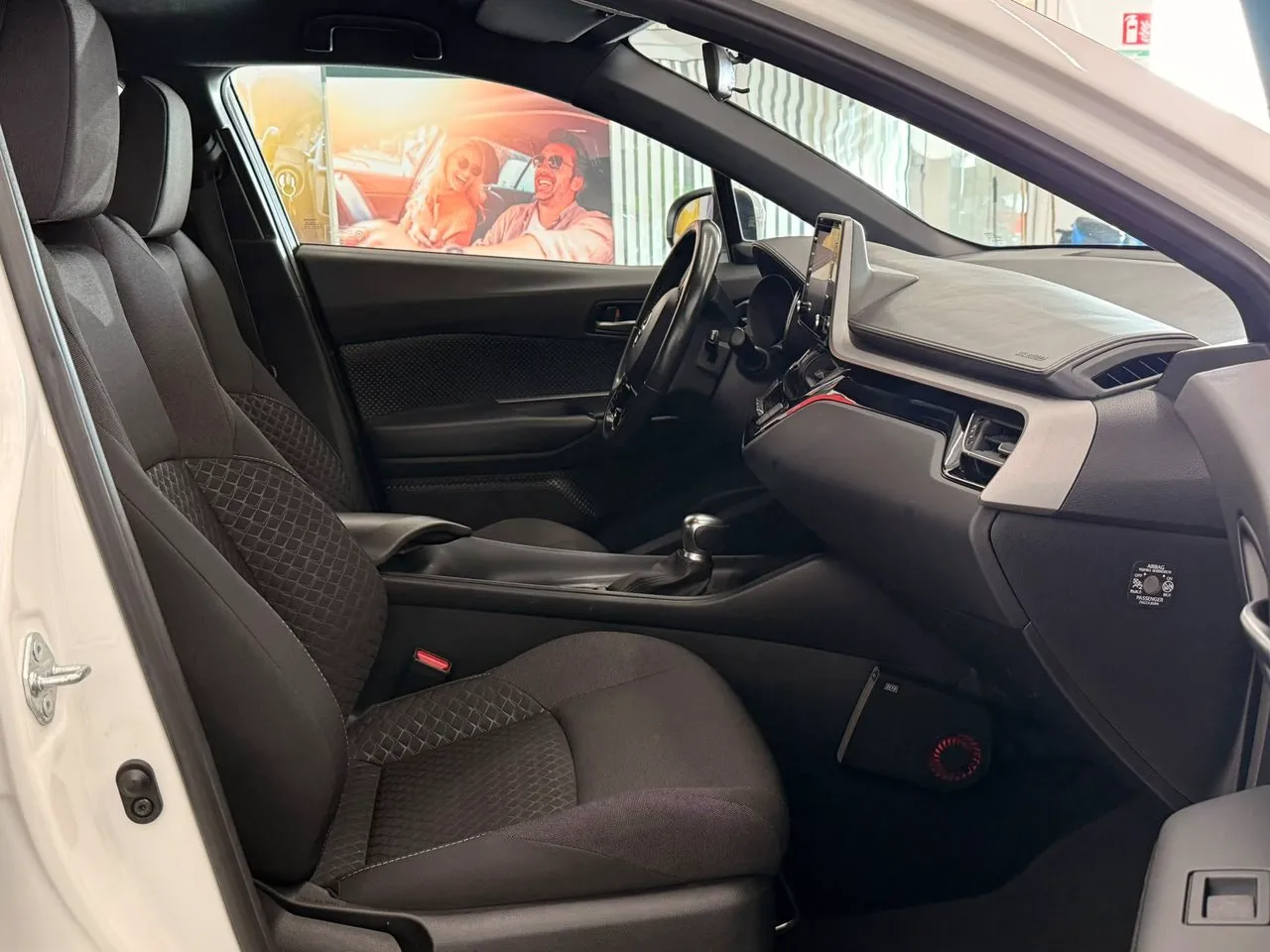Toyota C-HR bild 10