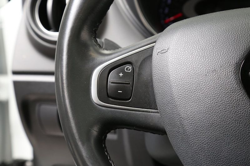 Renault Captur bild 16