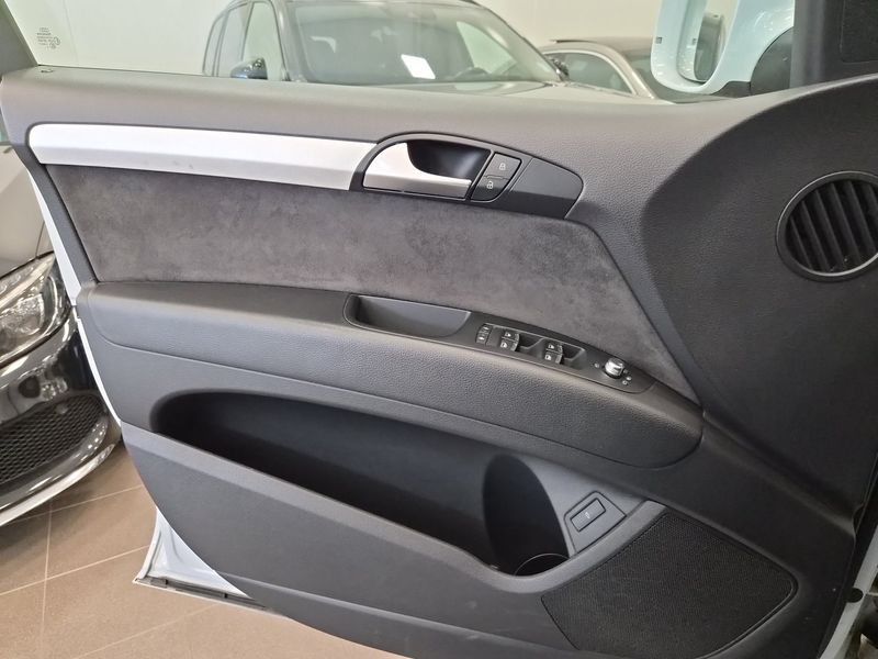 Audi Q7 bild 19