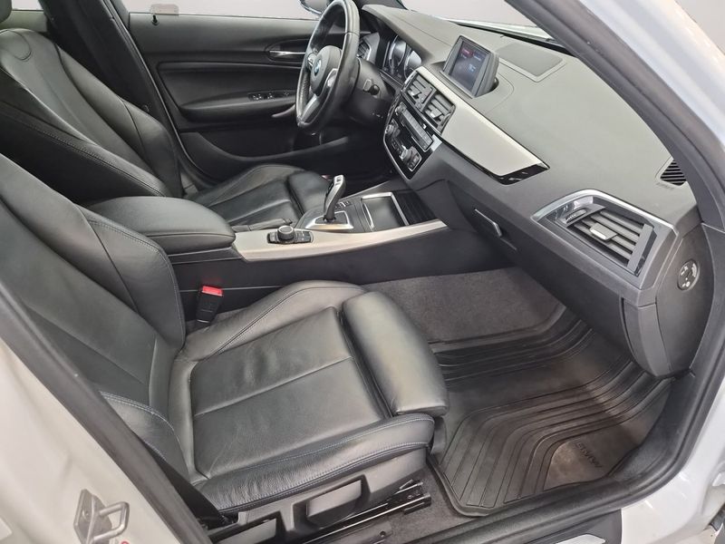 BMW 118 bild 11