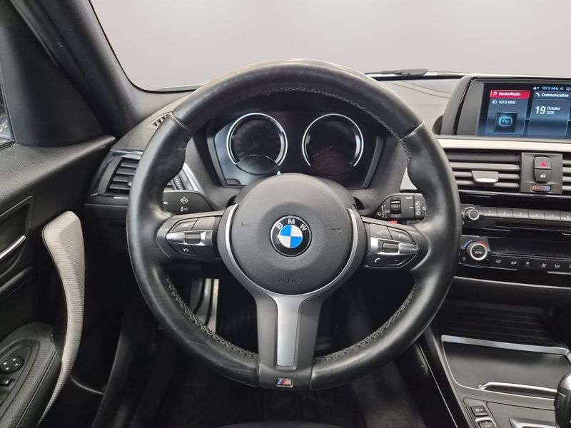 BMW 118 bild 15