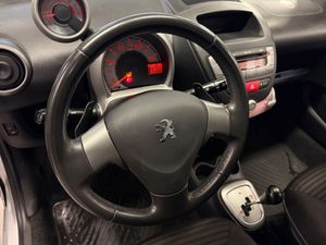 Peugeot 107 bild 15