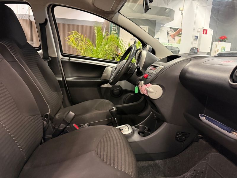 Peugeot 107 bild 21