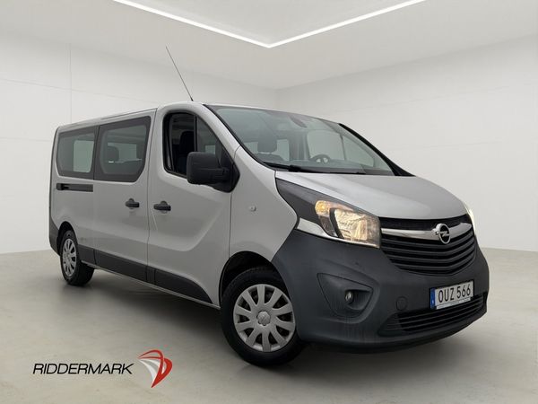 Opel Vivaro Kombi Lång 9-Sits B-Kamera Farthållare Bluetooth - 2015