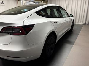 Tesla Model 3 bild 5