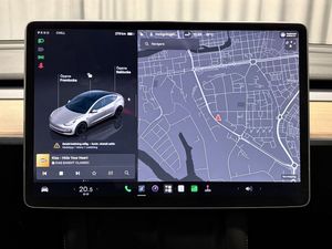 Tesla Model 3 bild 17