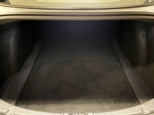 Tesla Model 3 bild 6