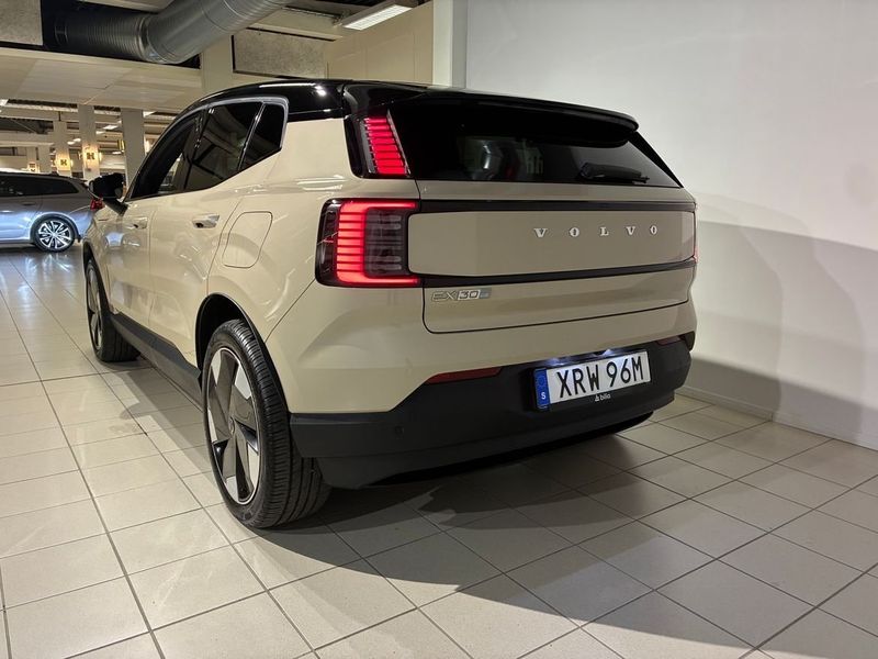 Volvo EX30 bild 9