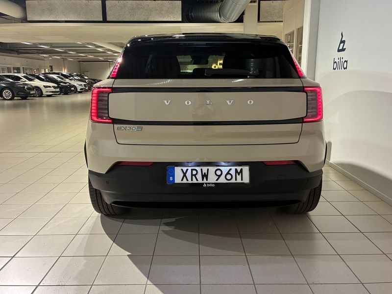 Volvo EX30 bild 12