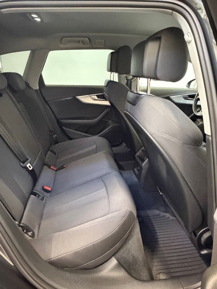 Audi A4 bild 16