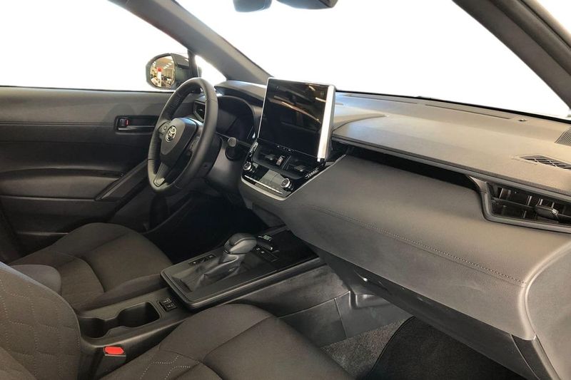Toyota Corolla Cross bild 7