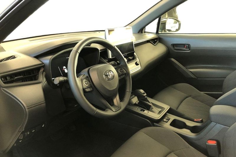 Toyota Corolla Cross bild 14