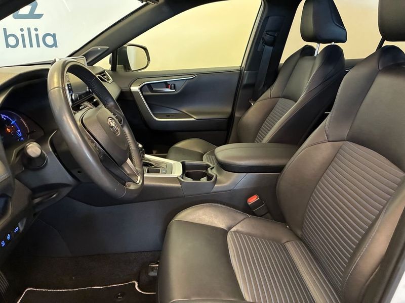 Toyota RAV4 bild 13